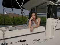 Prilly Latuconsina Liburan ke Pulau Rinca Rayakan Ultah ke-30