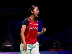 Hasil French Open 2026: Putri KW Susah Payah ke Babak Kedua