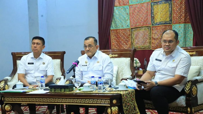Sekretaris Daerah Provinsi Sumsel Edward Candra