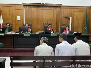 3 Pegawai Kenpark 2 Kali Curi Outdoor AC Diadili di PN Surabaya