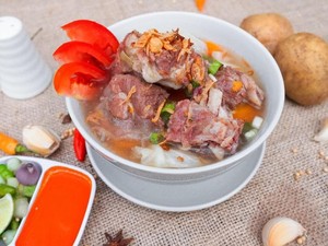 5 Sop Iga Termantap di Jakarta yang Punya Kuah Gurih Ngaldu