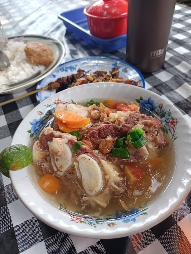 Rekomendasi Sop Iga di Jakarta