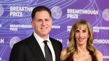 April 2026. Susan dan Michael sekali lagi tampil di karpet merah pada Upacara Penghargaan Breakthrough Prize 2026 di Santa Monica, California Foto: via Just Jared