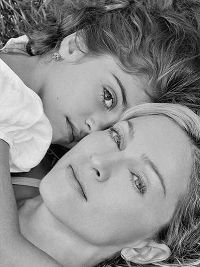 Sweet Memories! Madonna Posting Foto Masa Kecil Putri Pertama