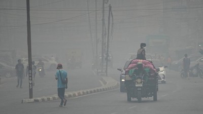 Udara Palembang Membahayakan, Warga Diteror Sesak dan Mata Perih