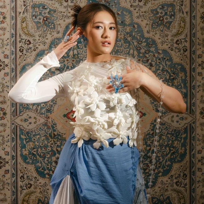 Amanda Caesa Mau Dunia Mengenalnya Lewat Musik dan Seni Visual