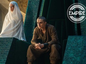 Tampil Berkerudung Putih di Dune Part Three, Gaya Anya Taylor-Joy Viral