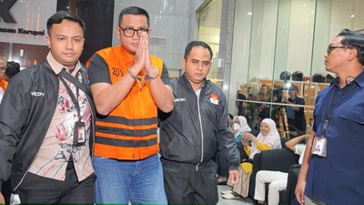 Bupati Klaten Diduga Terima suap Rp 4,3 M, Rp 1,9 M Dipakai Bayar Utang Pilkada