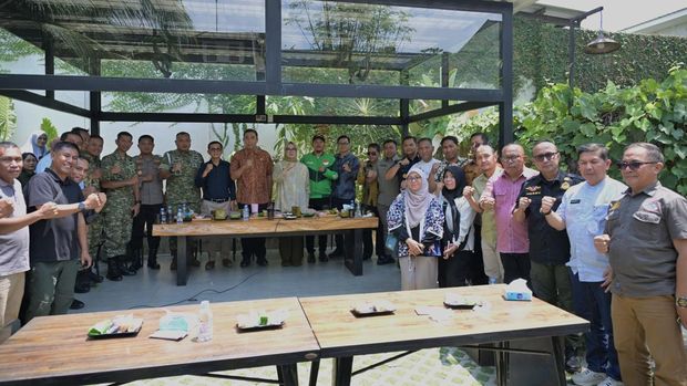 Coffee morning Pemkot Kendari. Coffee morning Pemkot Kendari.