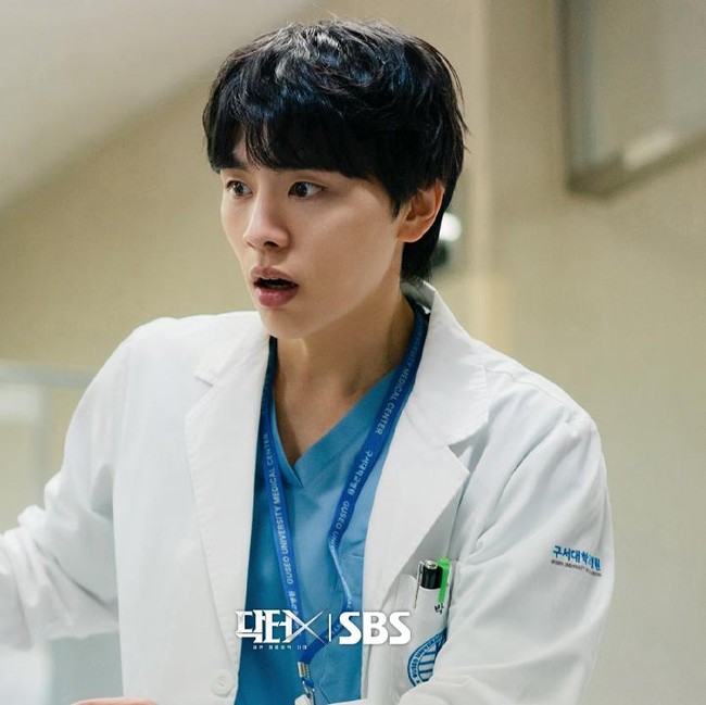 Spoiler Doctor X Malam Ini, Kim Ji Won Berlumuran Darah