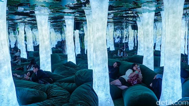 Dopamine Land Hadir di Jakarta, Tawarkan Pengalaman di 9 Ruangan Interaktif Dopamine Land hadir di Central Park Mall 2, Jakarta, dengan sembilan ruangan interaktif, Jumat (16/10/2026).Dopamine Land, pameran multisensori garapan platform hiburan Fever, kini hadir di Jakarta. Pameran ini berlokasi di Central Park Mall 2, lantai 3M, Jakarta Barat.