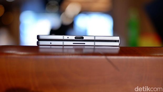 Galaxy Z Fold 8