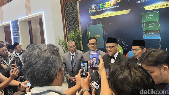 Menhaj Gus Irfan saat ditemui wartawan di JCC pada Kamis (15/10/2026).