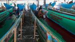 Intip Pembuatan Perahu Fiber untuk Nelayan di Kampung Nelayan Merah Putih