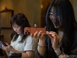 iPhone 18 Rilis di Indonesia, Warna Burgundy Paling Curi Perhatian