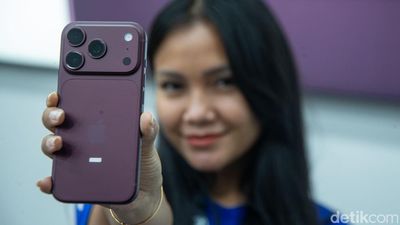 iPhone 18 Rilis di Indonesia, Warna Burgundy Paling Curi Perhatian