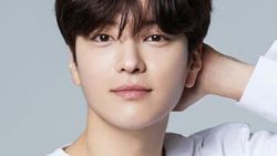 Jang Seung Jo Tampil di Doctor X Jadi Rival Kim Ji Won