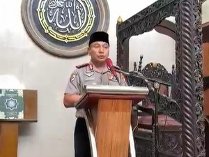 Jumat Keliling di Masjid Surabaya, Kabaharkam Bawa Pesan Jaga Kamtibmas