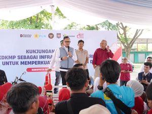 Wamendagri Tinjau KDKMP di Bandung, Tekankan Sinergi Para Penggerak Desa