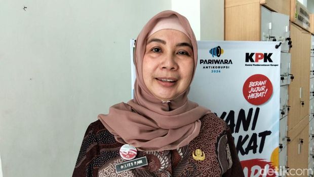 Keracunan di Magelang Kepala Dinas Kesehatan Kabupaten Magelang dr Lies Pramudiyanti di kantornya, Jumat (16/10/2026).