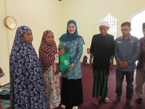 689 Lansia dan Dhuafa di Merangin Terima Bantuan Sembako Total Rp 137,8 Juta
