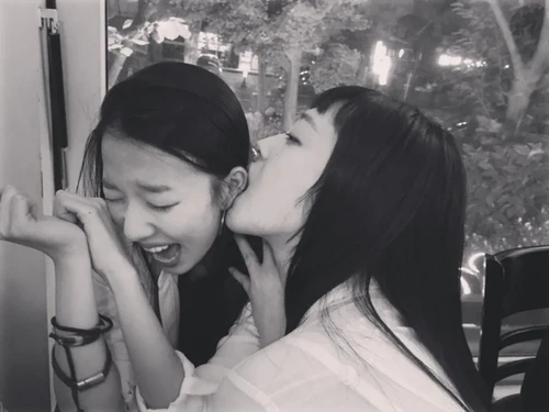 Kim Sun Ah & Sulli