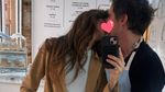 Sweet! Vokalis MUSE Matthew Bellamy Bantu Jualan Kue AnneMarie Morin