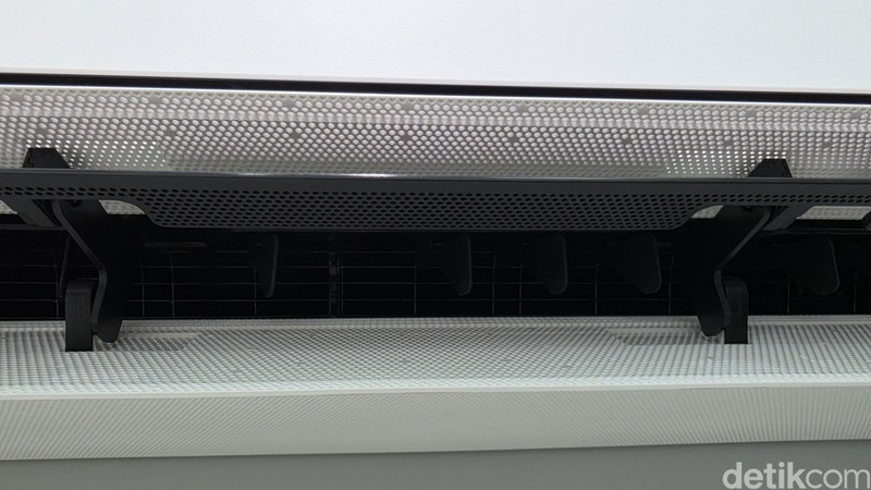 Samsung punya kulkas, AC, dan mesin cuci berteknologi AI. detikINET berkesempatan melihatnya lebih dekat nih, detikers. Begini wujudnya.