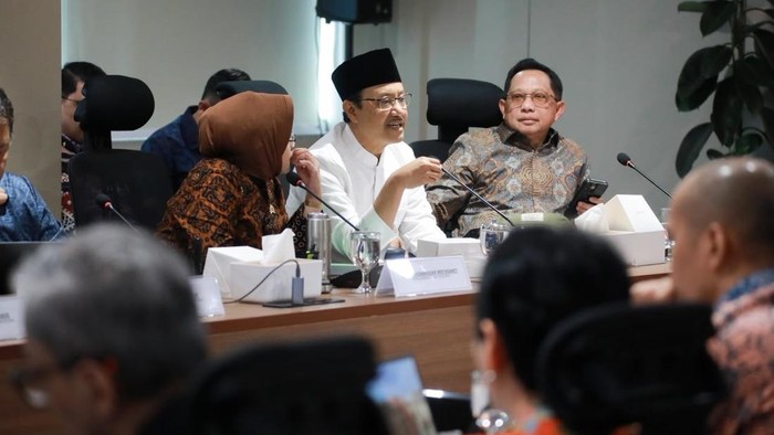 Mensos Gus Ipul Tegaskan Digitalisasi Bansos Tingkatkan Akurasi Data