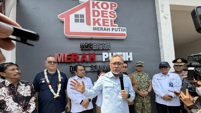 Menteri Koordinator Bidang Pangan Zulkifli Hasan