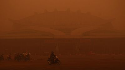 Bingkai Sepekan : Asap Karhutla Masih Bayangi Indonesia dan Negara Tetangga