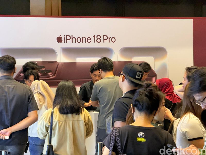 Penjualan iPhone 18 di Jakarta