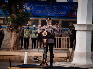 Gaungkan Green Policing, Kapolda Metro Jaya Ajak Personel Peduli Lingkungan