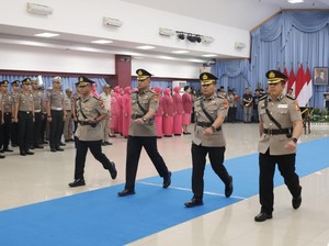 Kapolda Riau Pimpin Sertijab Dirlantas dan Kapolresta Pekanbaru