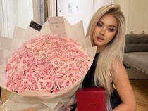 Sweet! Shakira Jasmine Ultah Dapat Kado Perhiasan Cartier dari Calvin Manik