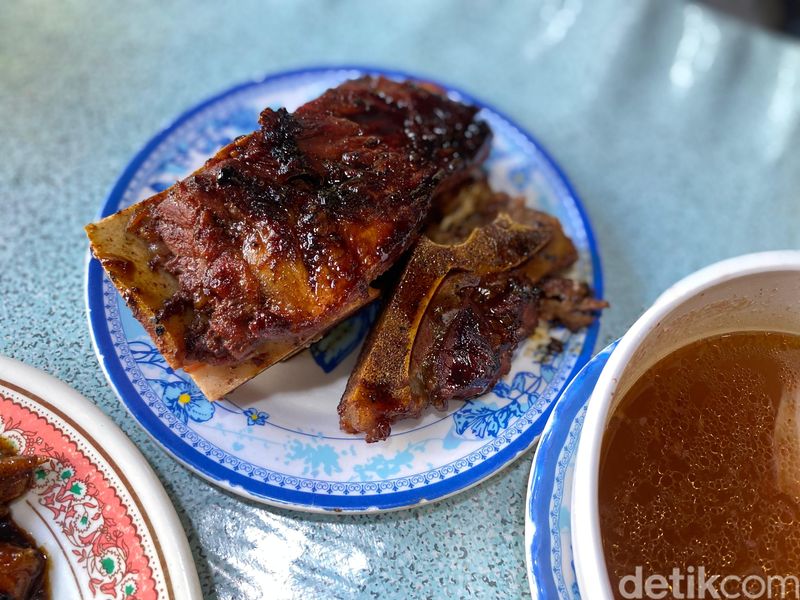 Sop Buntut Cut Meutia