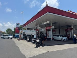 Antrean BBM Bali Mulai Susut, SPBU 24 Jam Masih Disiagakan.