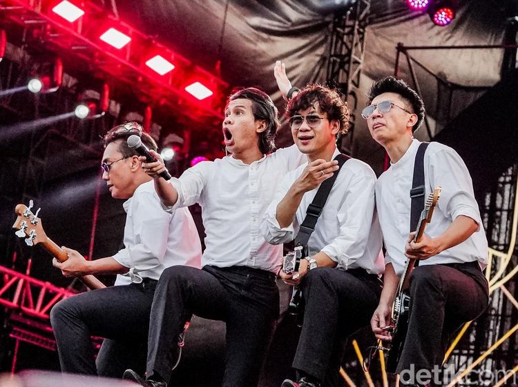The Changcuters Buka Dynamic Stage Synchronize Fest 2026 dengan Energi Penuh