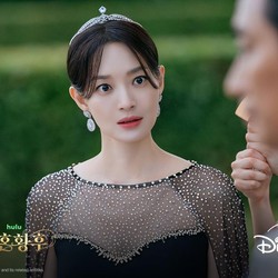 Shin Min Ah Melotot, Suaminya Direbut di The Remarried Empress
