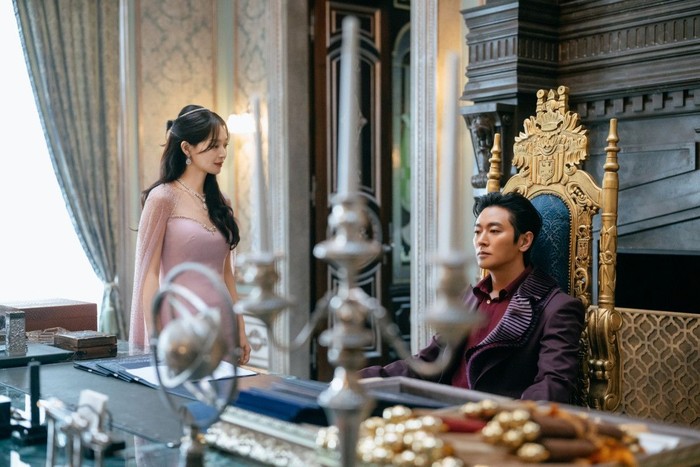 Adegan dalam drama Korea The Remarried Empress.