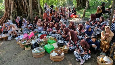 Merti Desa Kledung, Tradisi Syukur Petani yang Jaga Kelestarian Mata Air
