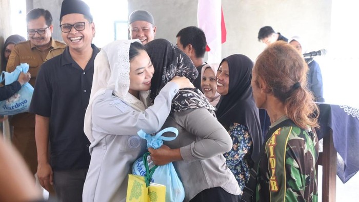 Bupati Brebes, Paramitha Widya Kusuma.