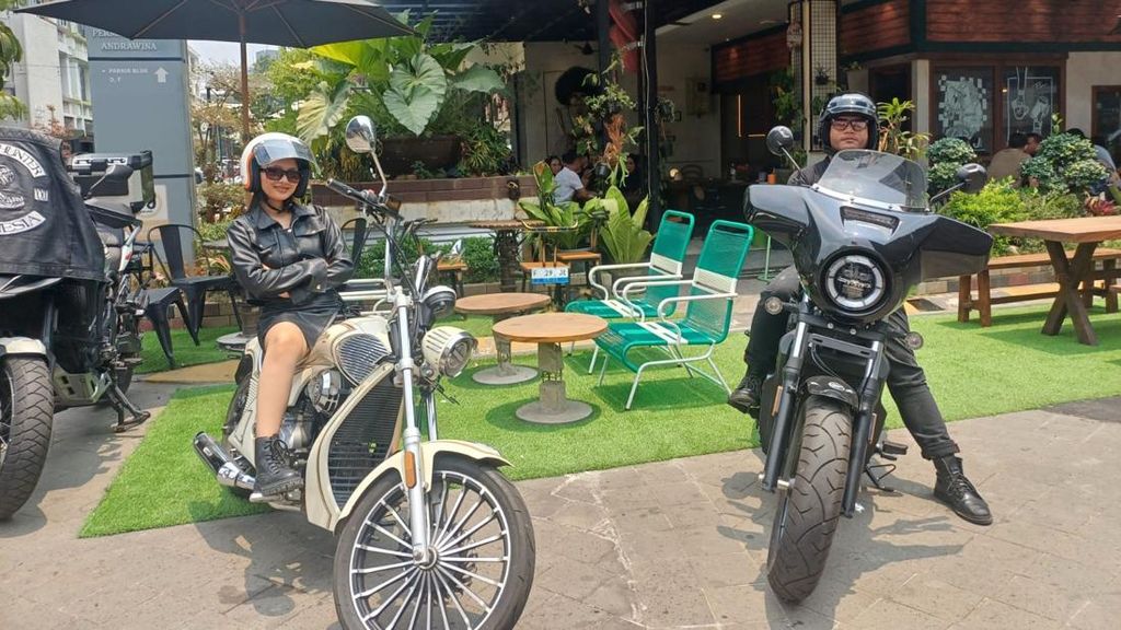 Serunya Rey Savero dan Diva Gracia Motoran Bareng Mak Vera Keliling Jakarta