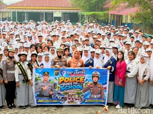 Polisi Rangkul Ratusan Pelajar di Pelalawan, Cegah Balap Liar-Tertib Lalu Lintas