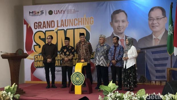 Grand Launching SPMB SMP MSUS Tahun Ajaran 2027/2028 di Gedung SD MSUS, Tamantirto, Kasihan, Bantul, Sabtu (17/10/2026). Grand Launching SPMB SMP MSUS Tahun Ajaran 2027/2028 di Gedung SD MSUS, Tamantirto, Kasihan, Bantul, Sabtu (17/10/2026).
