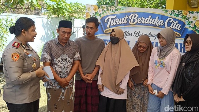 Polisi Selidiki Kasus Karhutla Bromo yang Tewaskan 4 Orang