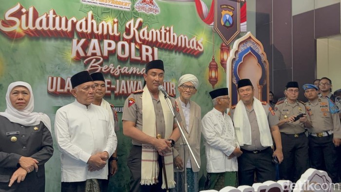 Kapolri Jenderal Polisi Suyudi Ario Seto di Mapolda Jatim