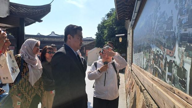 Kementerian Transmigrasi kunjungi Wuzhen, China, untuk belajar pengembangan wisata. (Lisye/detikcom)