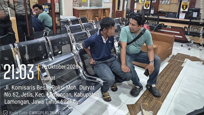 Pelaku yang memukul perempuan di kos Lamongan