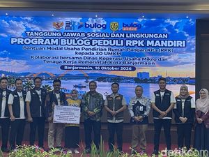 Semringah Pengusaha UMKM Banjarmasin Dapat Modal Usaha dari Bulog